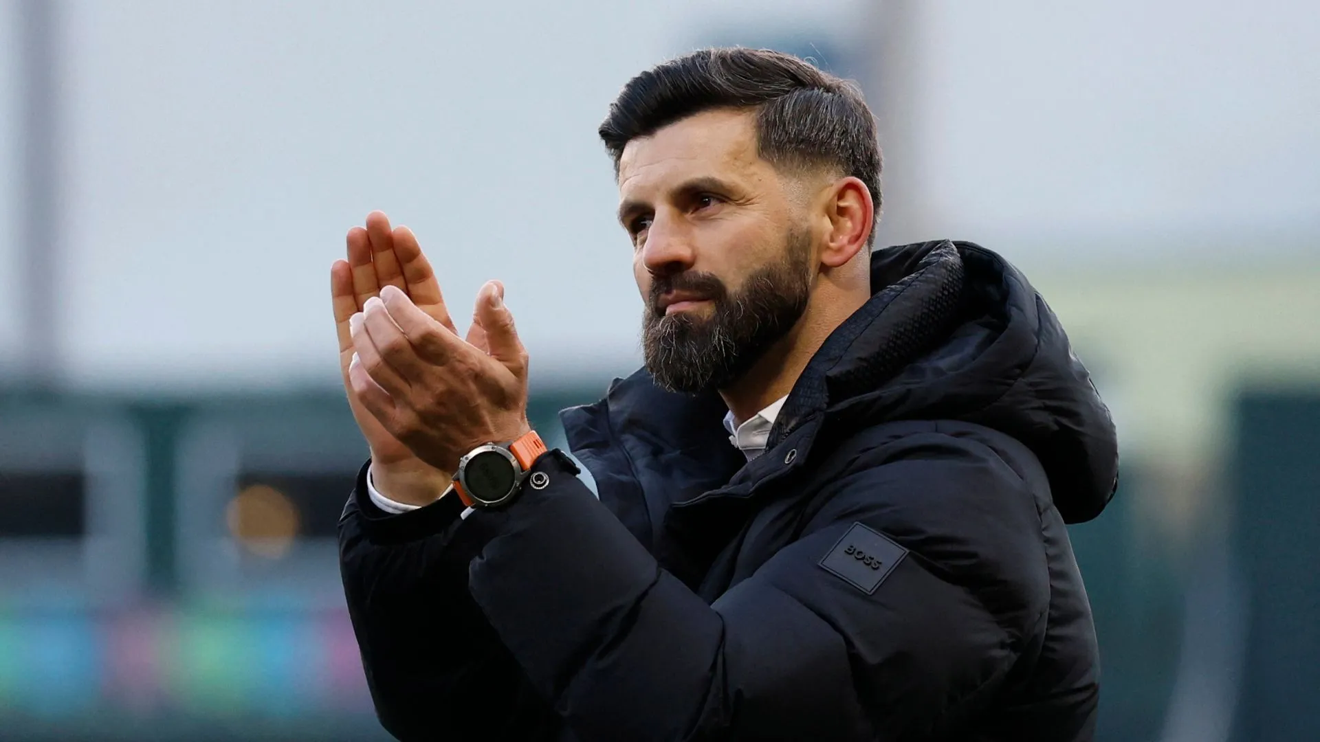 Huấn luyện viên Plymouth Argyle Miron Muslic trong trận đấu FA Cup