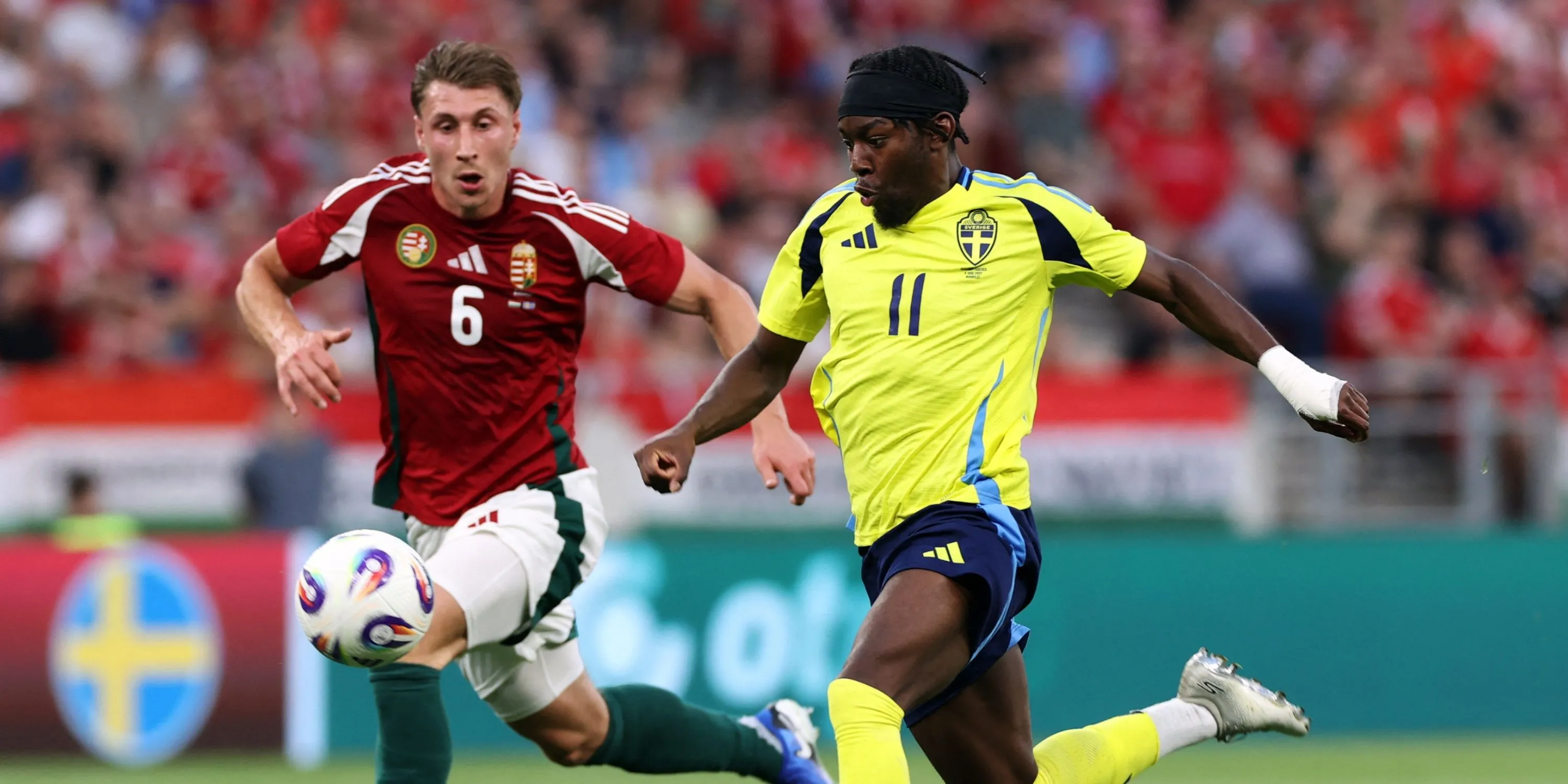 Anthony Elanga trong màu áo đội tuyển Thụy Điển - Cầu thủ có thể rời Nottingham Forest, thúc đẩy CLB tìm kiếm tiền đạo mới