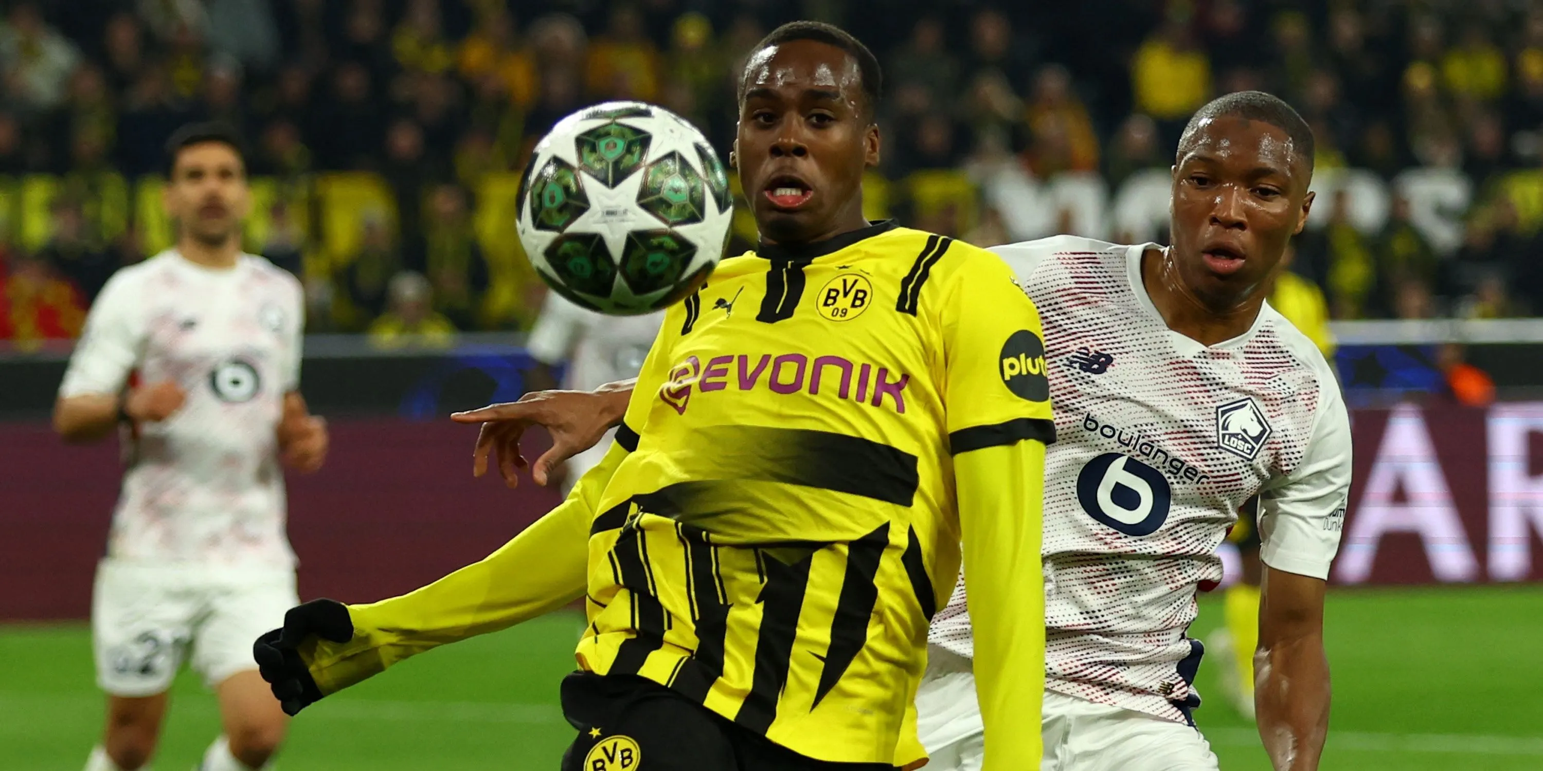 Jamie Gittens, tài năng trẻ của Borussia Dortmund được Arsenal nhắm đến