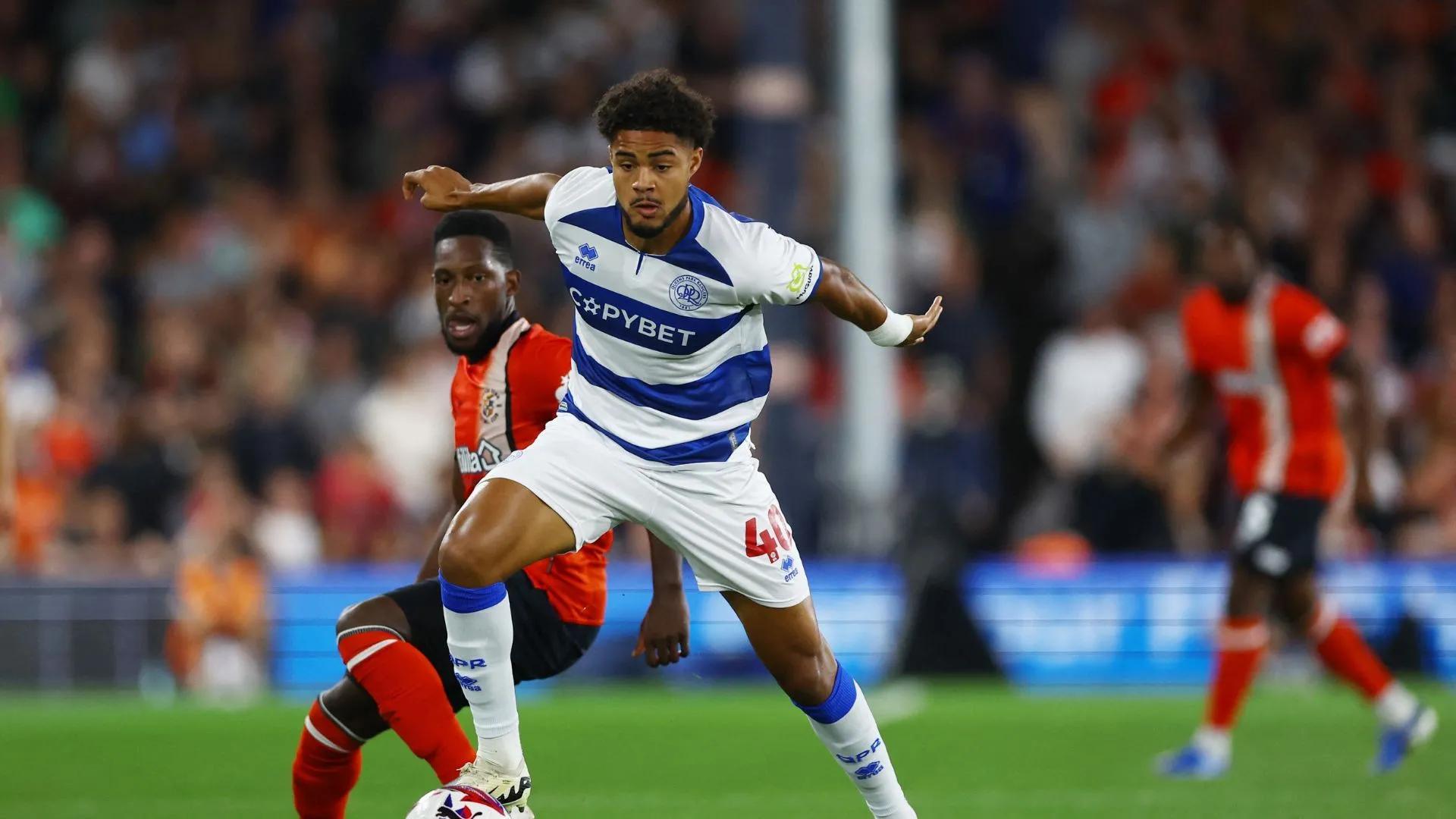 Jonathan Varane, cầu thủ QPR có thể rời đi