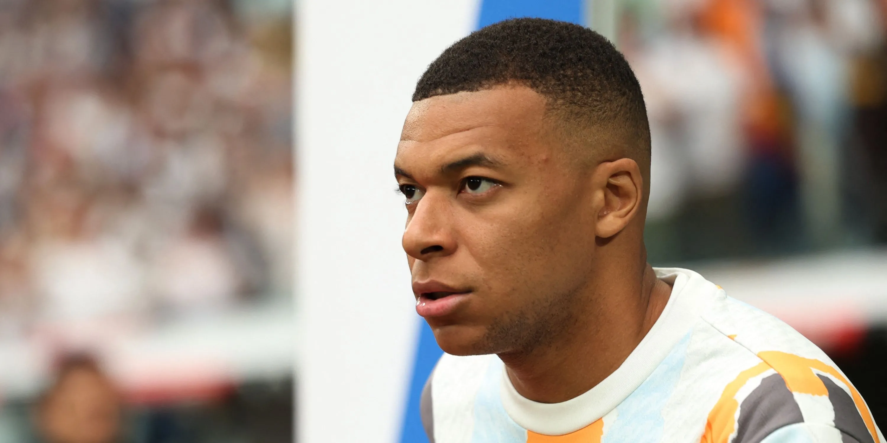 Ngôi sao Kylian Mbappé trong màu áo Real Madrid