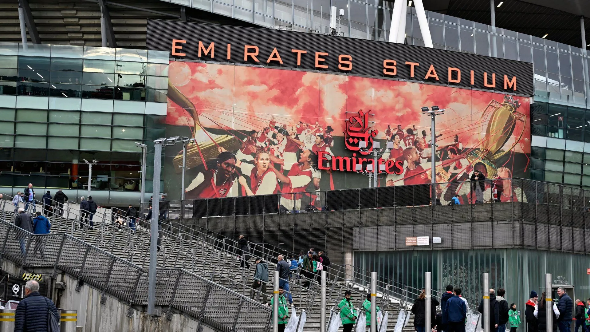 Sân vận động Emirates, sân nhà của Arsenal - điểm đến tiềm năng của Igor Tyjon