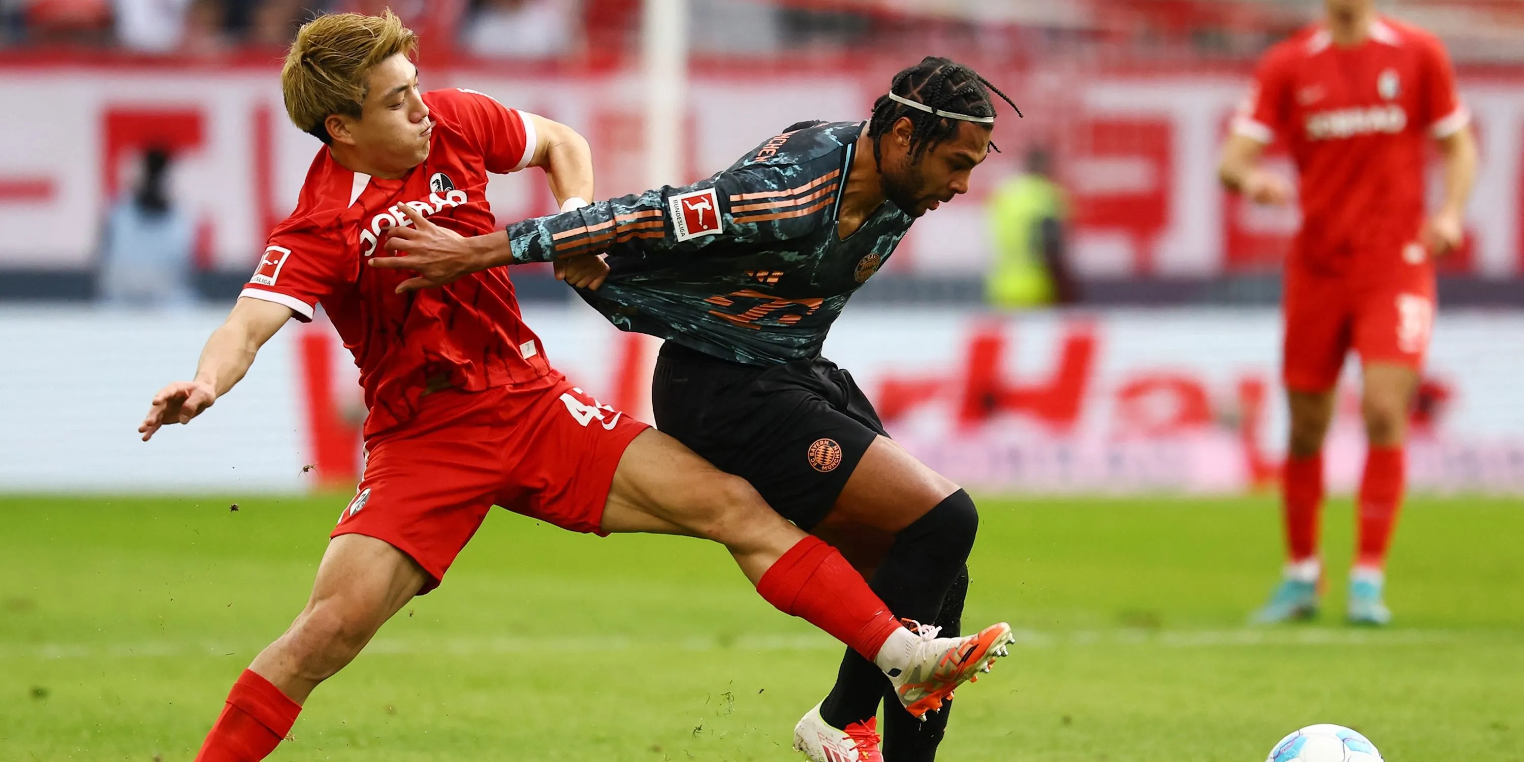 Serge Gnabry của Bayern Munich - Cầu thủ được mời chào tới Chelsea