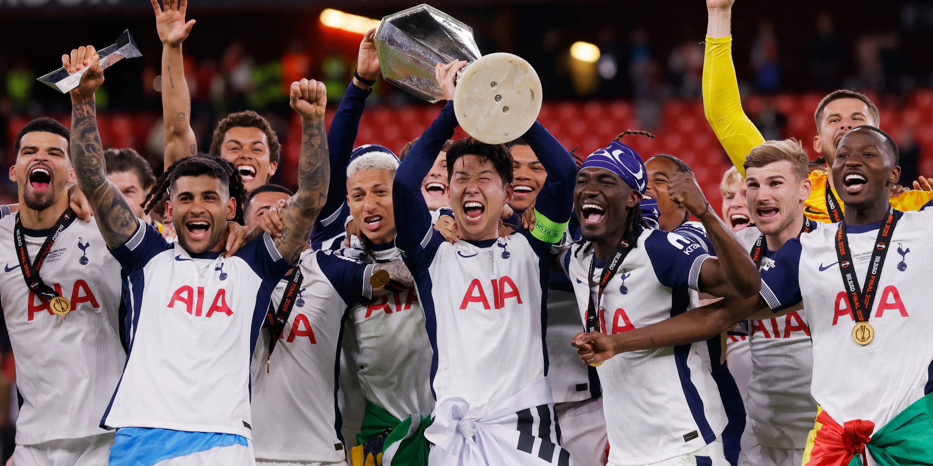 Son Heung-min, Romero và các cầu thủ Tottenham trước tin đồn chuyển nhượng