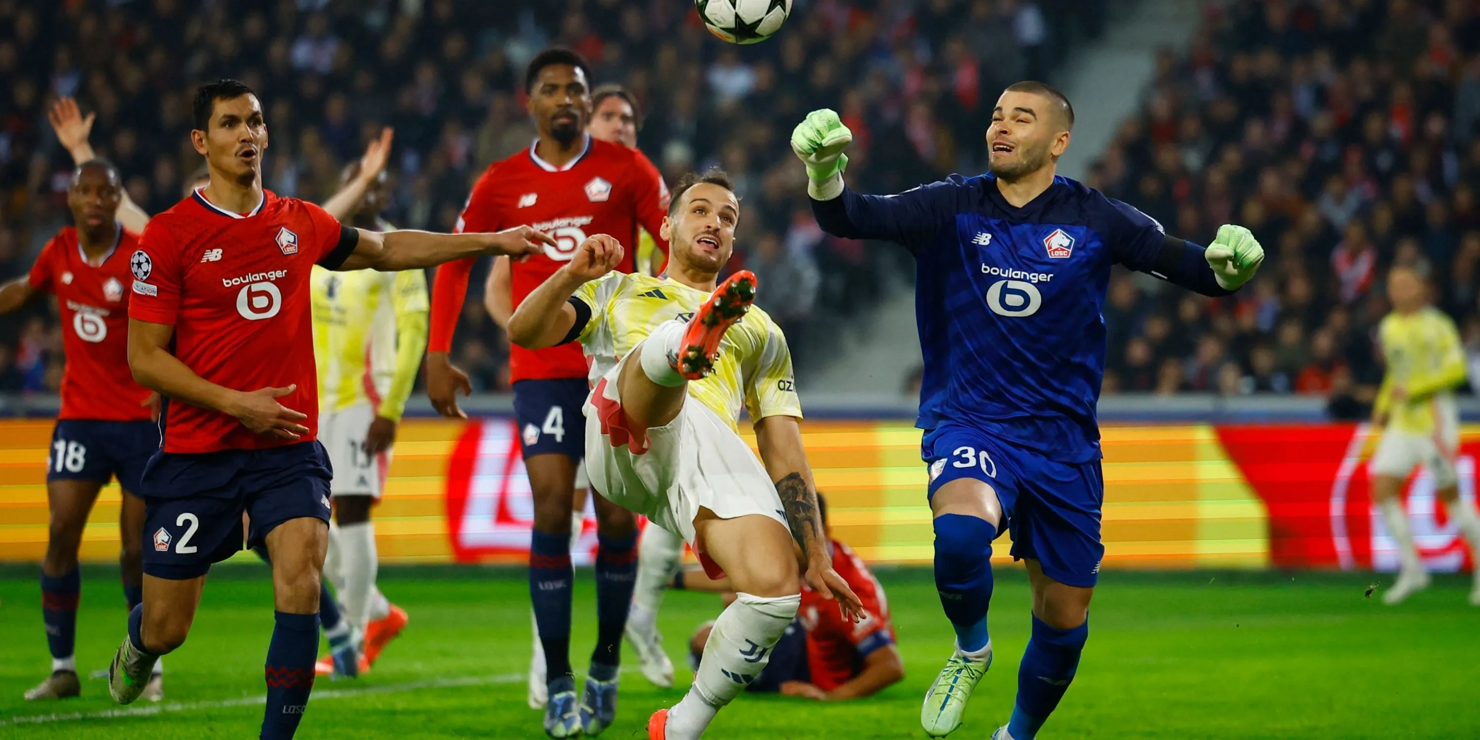 Thủ môn Lucas Chevalier của Lille - mục tiêu chuyển nhượng của Aston Villa