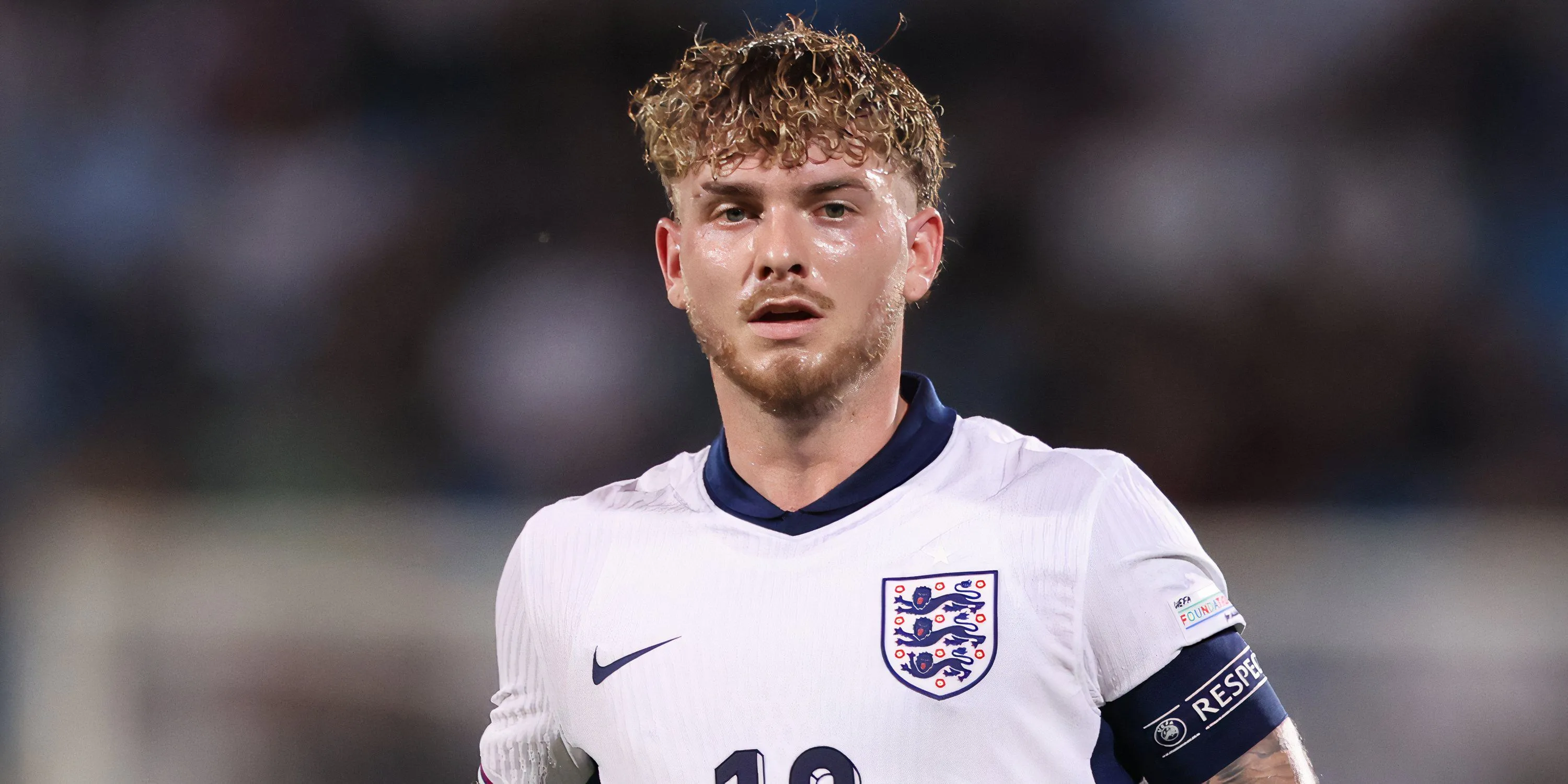 Harvey Elliott thi đấu cho đội U21 Anh
