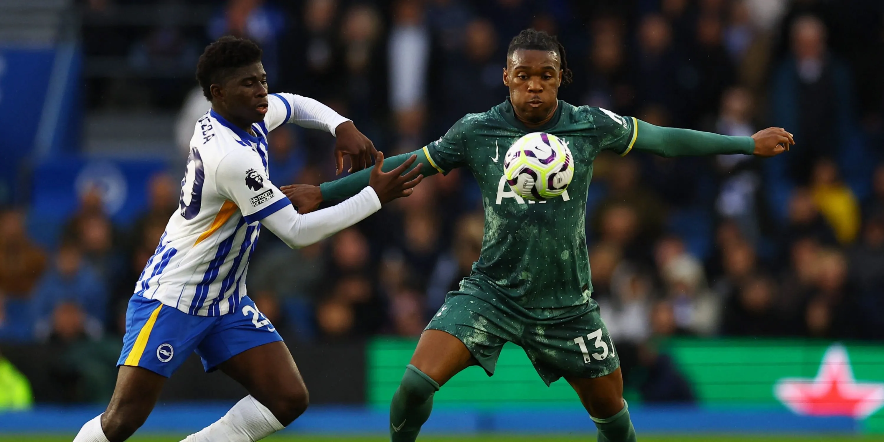 Hậu vệ trái Destiny Udogie của Tottenham là mục tiêu hàng đầu của AC Milan