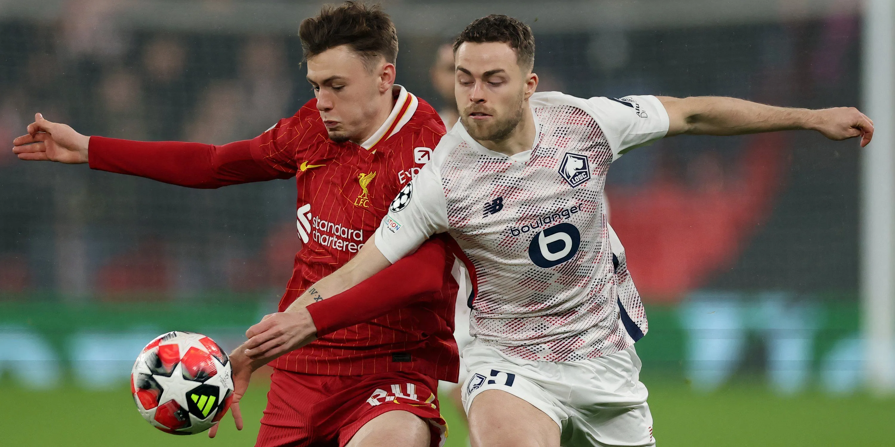 Hậu vệ trái Gabriel Gudmundsson trong màu áo câu lạc bộ Lille tại Ligue 1.