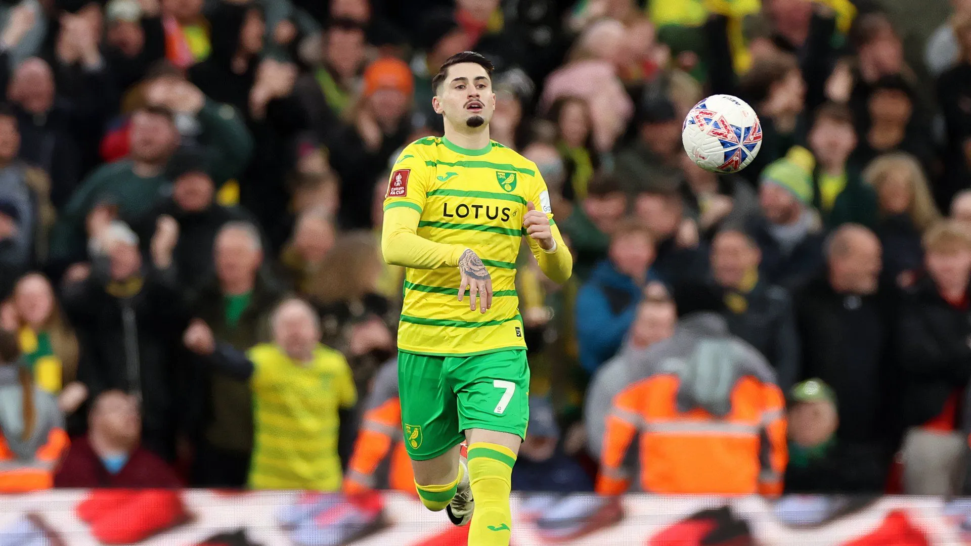 Tiền đạo Borja Sainz rời Norwich City để gia nhập FC Porto