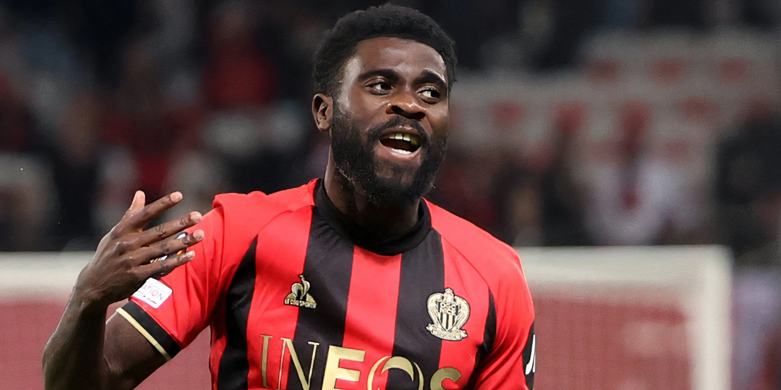 Tiền đạo Jeremie Boga trong màu áo OGC Nice, mục tiêu chuyển nhượng của Leeds United
