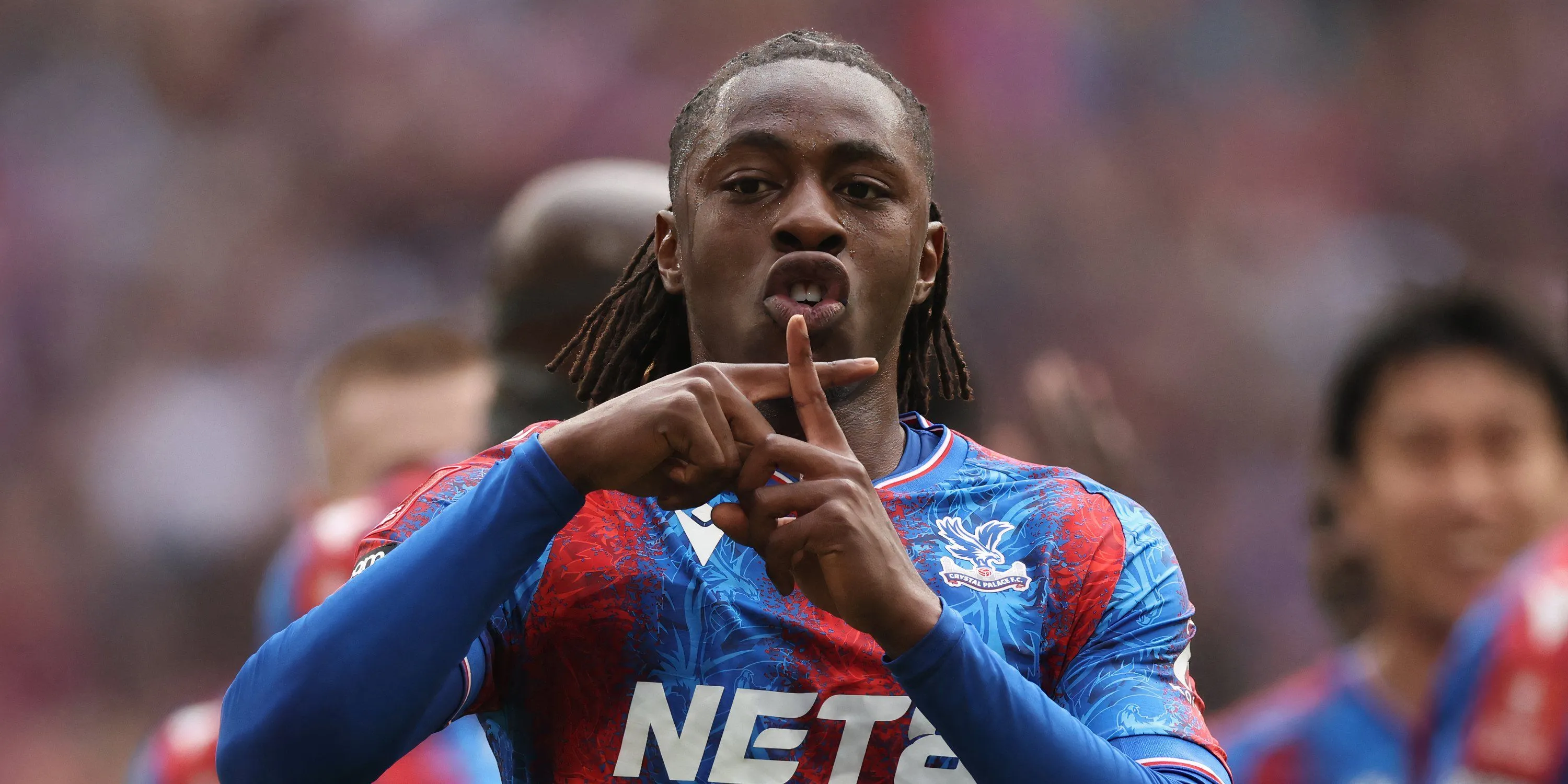 Tiền vệ Eberechi Eze của Crystal Palace, mục tiêu chuyển nhượng của Arsenal