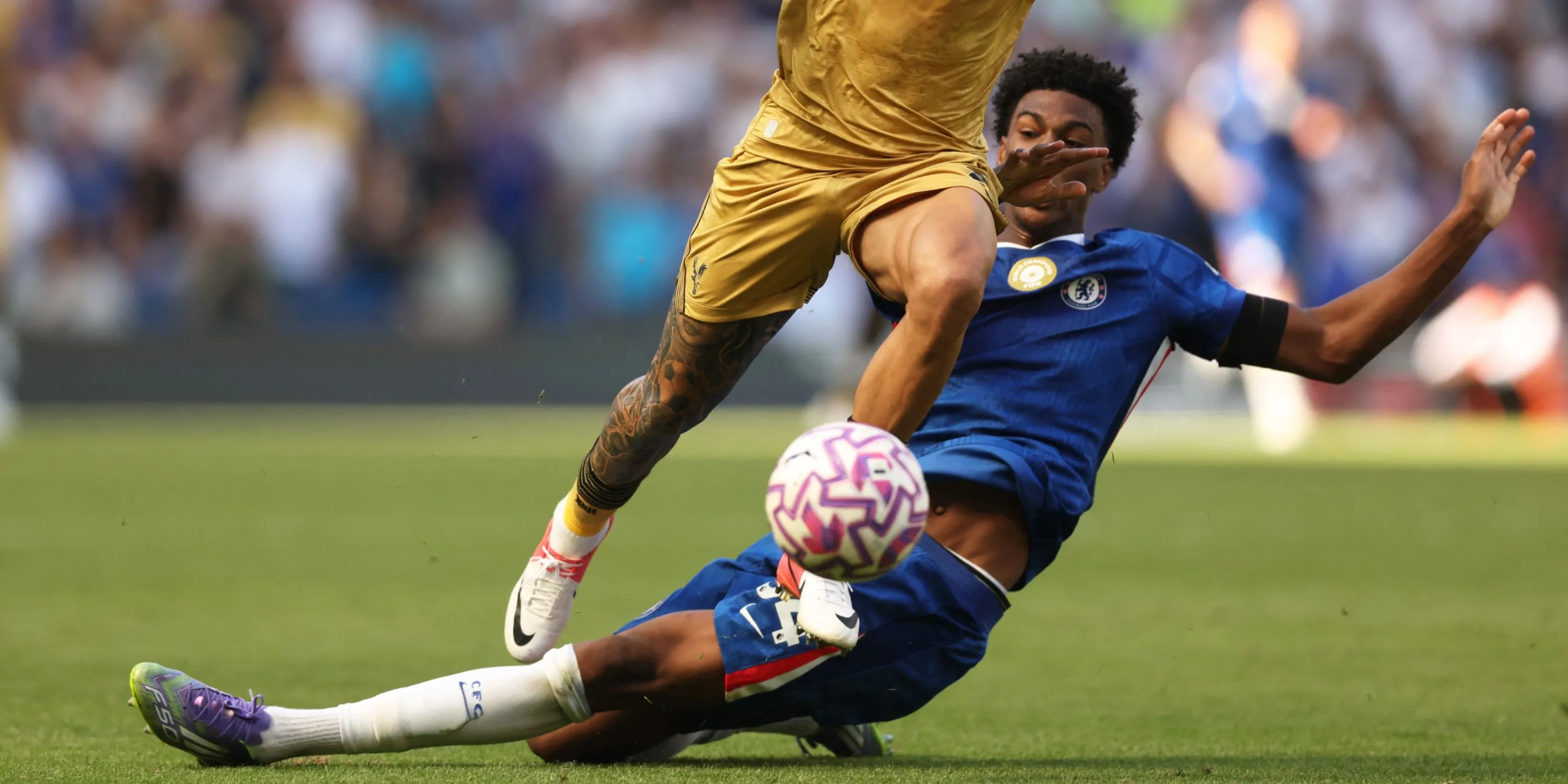 Josh Acheampong - tài năng trẻ Chelsea được Crystal Palace săn đón