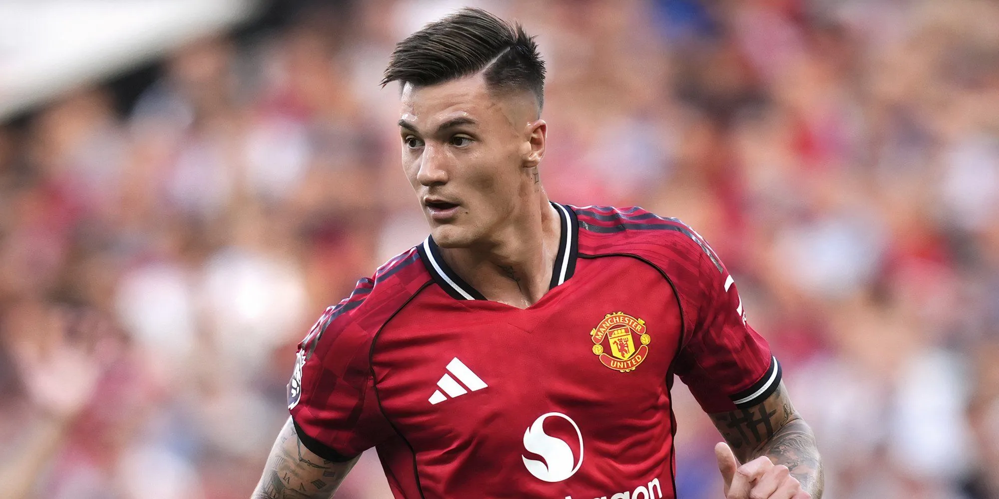 Tiền đạo Benjamin Sesko trong màu áo Manchester United