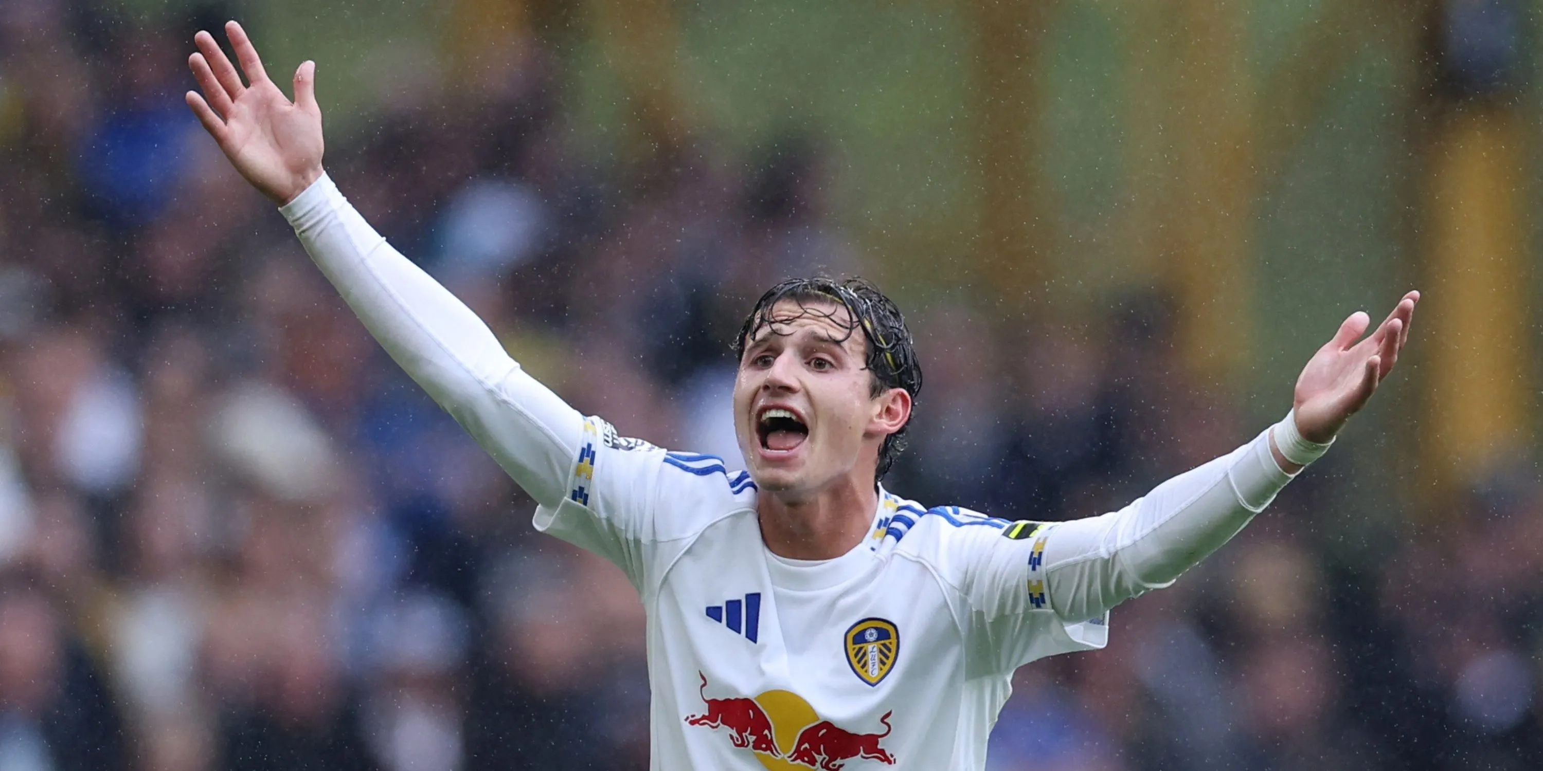 Connor Douglas có thể trở thành giải pháp cho vị trí cánh phải Leeds United