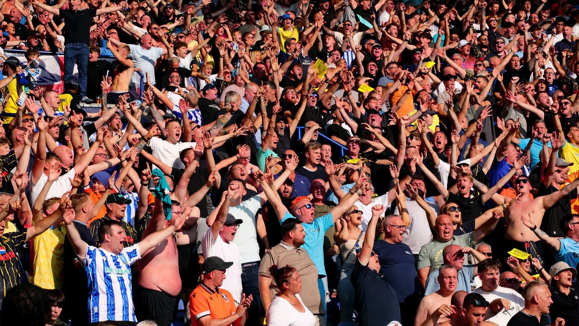 Những người hâm mộ Sheffield Wednesday trông chờ một chủ sở hữu mới với tầm nhìn xa